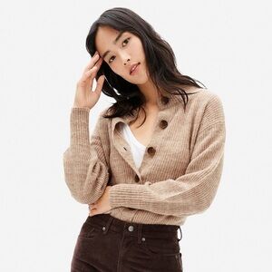EVERLANE Cropped Alpaca Cardigan in Heathered Chai S